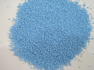 lo SSA variopinto della polvere detergente macchietta le macchioline blu