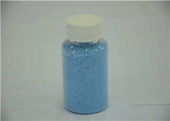 Macchioline anidre di colore del solfato di sodio per di flusso i granelli variopinti detergenti liberamente